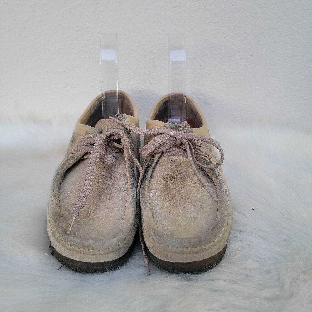 Clarks Originals Wallabee Womens Size 6 Beige Casual Suede Moccasin Chukka Shoes